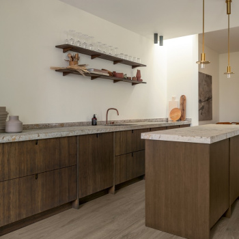 Ламінат Quick Step MAJECTIC MJ3548 Дуб лісовий коричневий