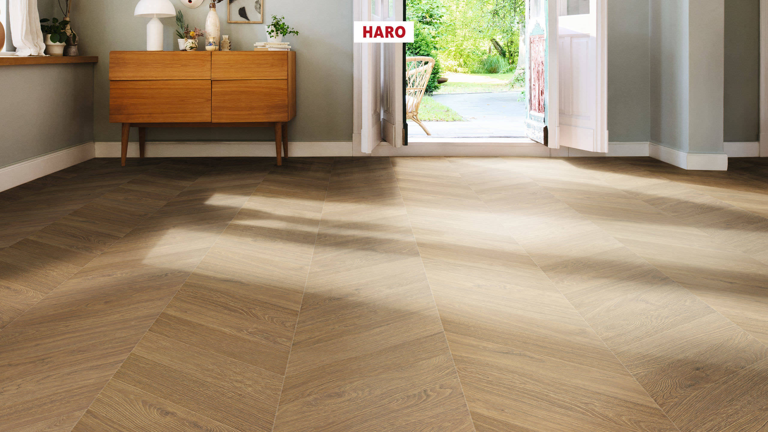 Ламінат HARO Chevron (французька ялинка) Oak Nature