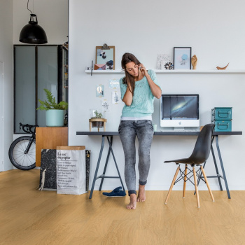 Вінілова підлога Quick Step Bloom AVMPU40098 Дуб чистий медовий